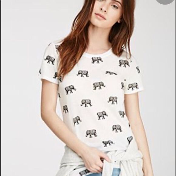 Forever 21 White Elephant Tee Medium - Picture 1 of 10